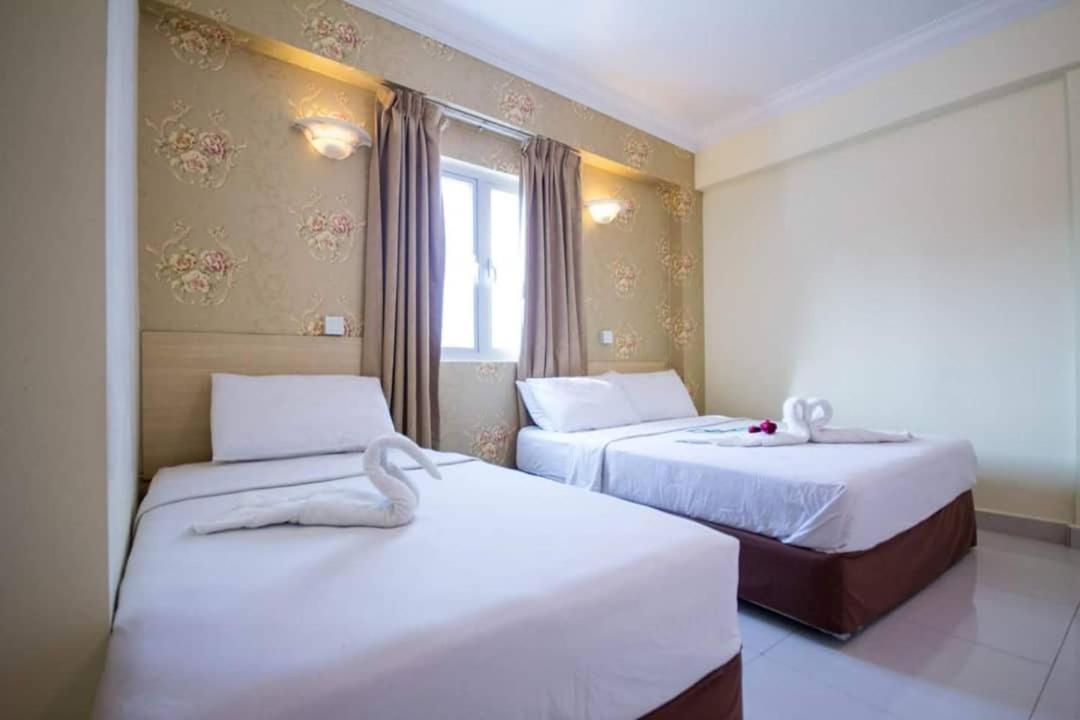 Hotel Sea Princess Телук-Баханг Экстерьер фото